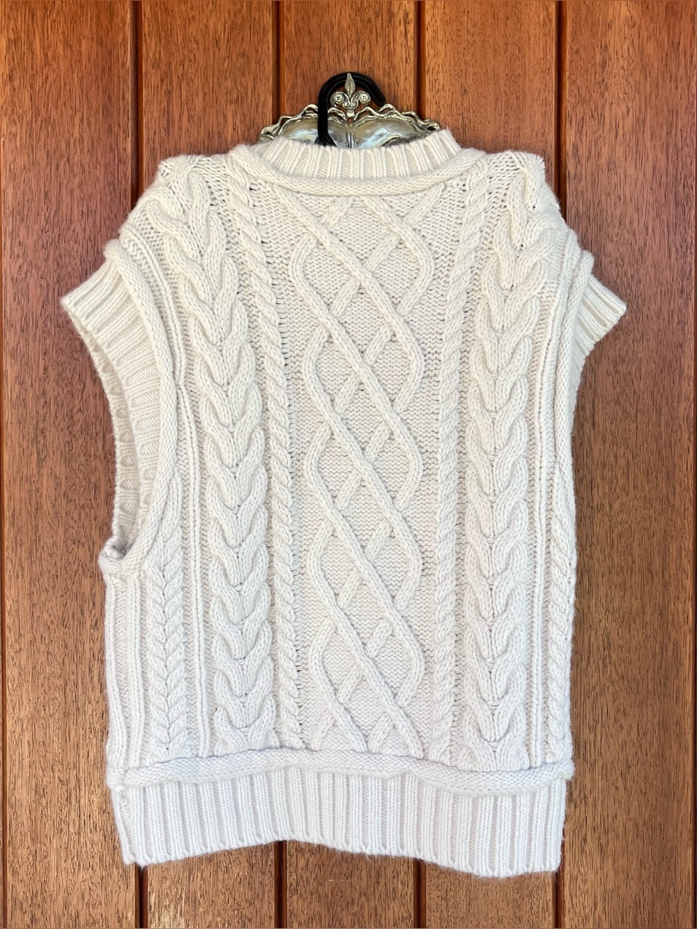 Women’s Ryegrass Sweater Vest - Picture 2 of 4